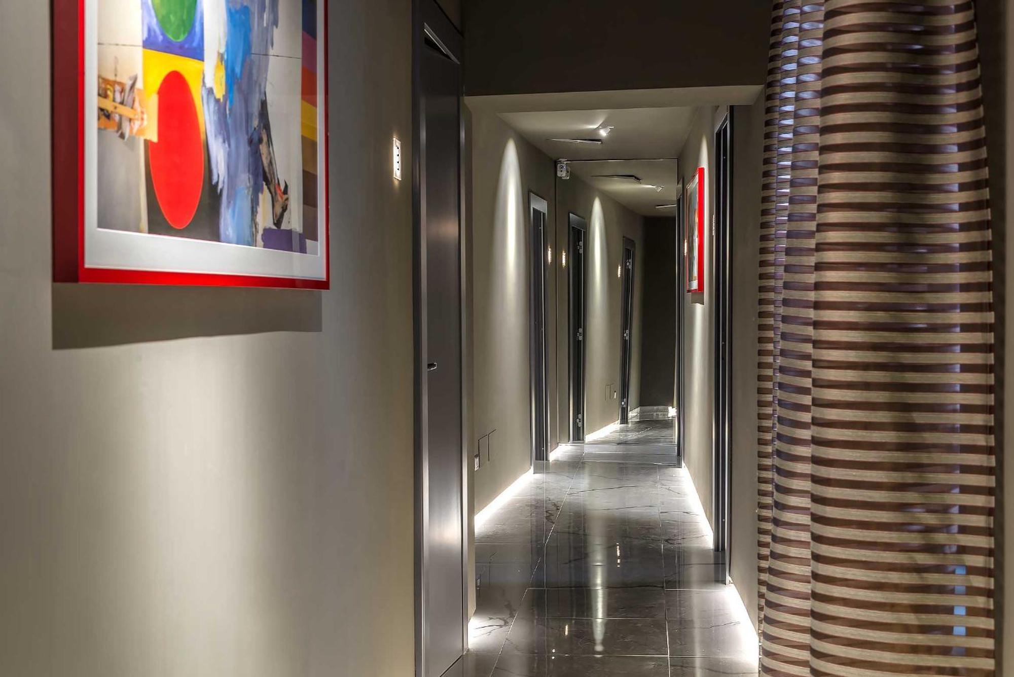 Colonna Suite Del Corso Rome Bagian luar foto