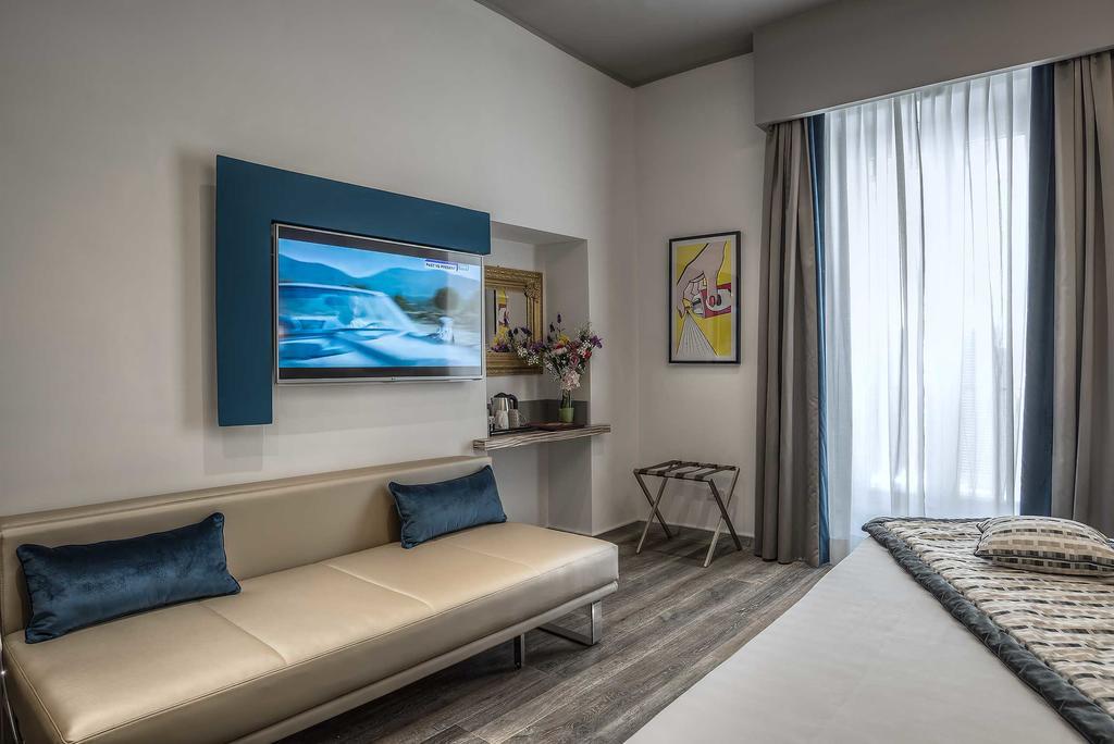 Colonna Suite Del Corso Rome Bagian luar foto