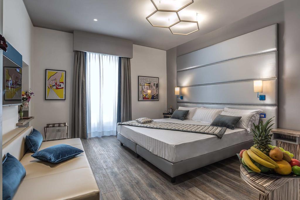 Colonna Suite Del Corso Rome Bagian luar foto
