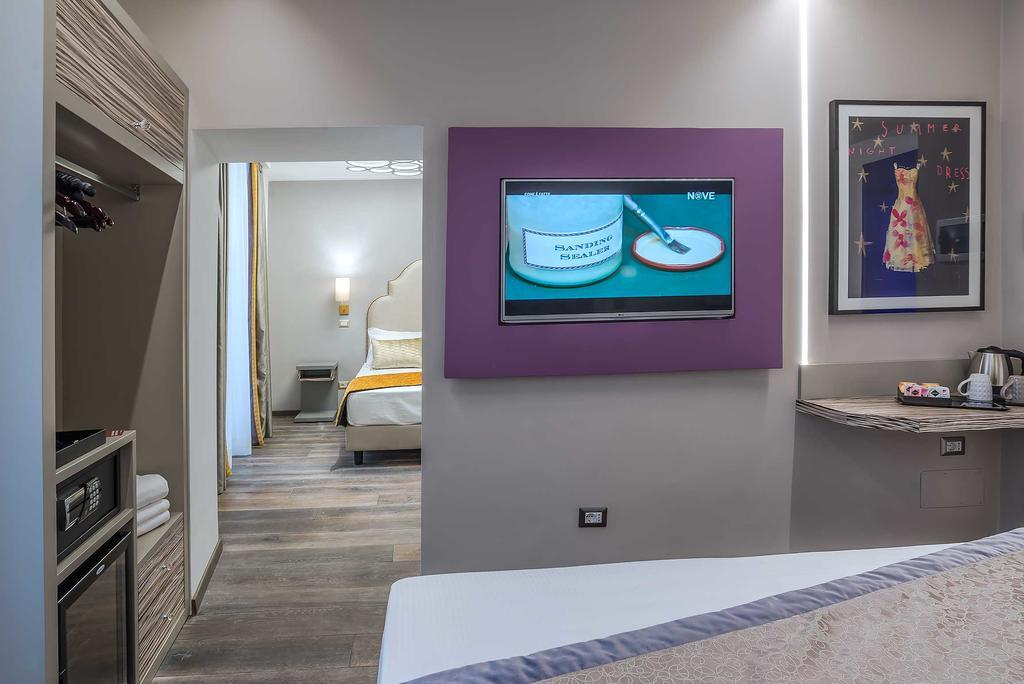 Colonna Suite Del Corso Rome Bagian luar foto