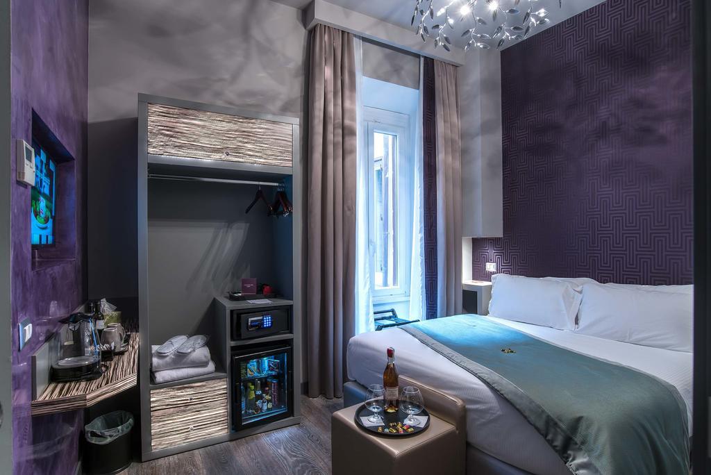 Colonna Suite Del Corso Rome Bagian luar foto